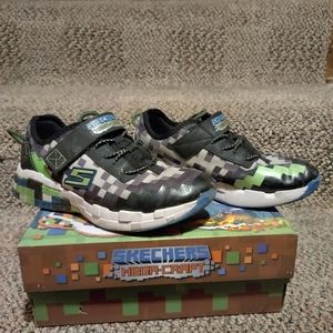 Skechers Mega-Craft Minecraft shoes size 4